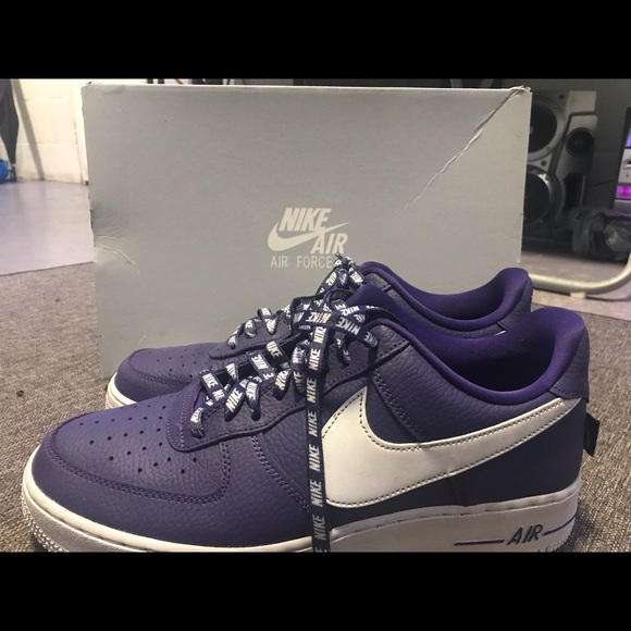 Nike Air Force 1 Low NBA Court purple Size 9.5 - Picture 3 of 5